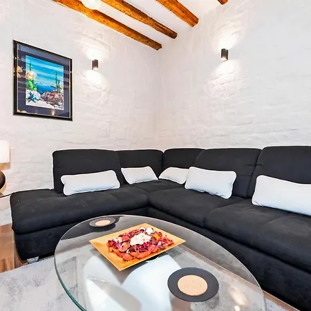 Luxury Kastela Antika דירה